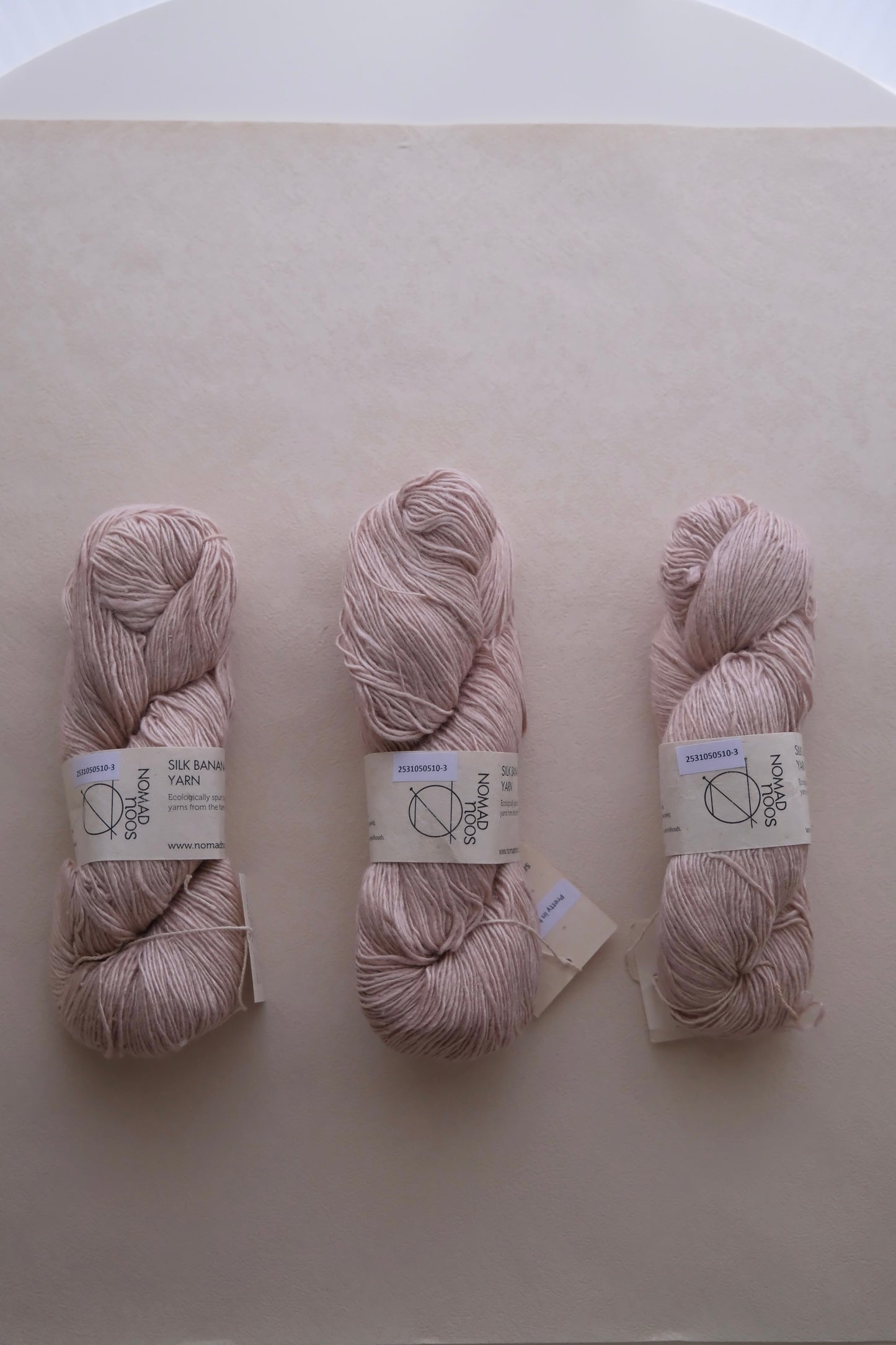 Nomadnoos | Silk Banana Yarn 蕉麻線