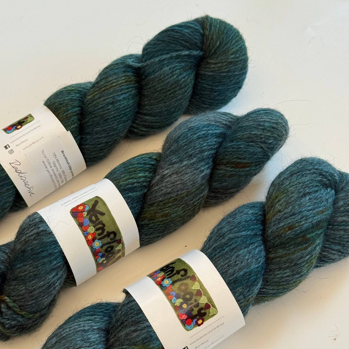Yarn Floozy | Brushtail 美麗諾負鼠絨